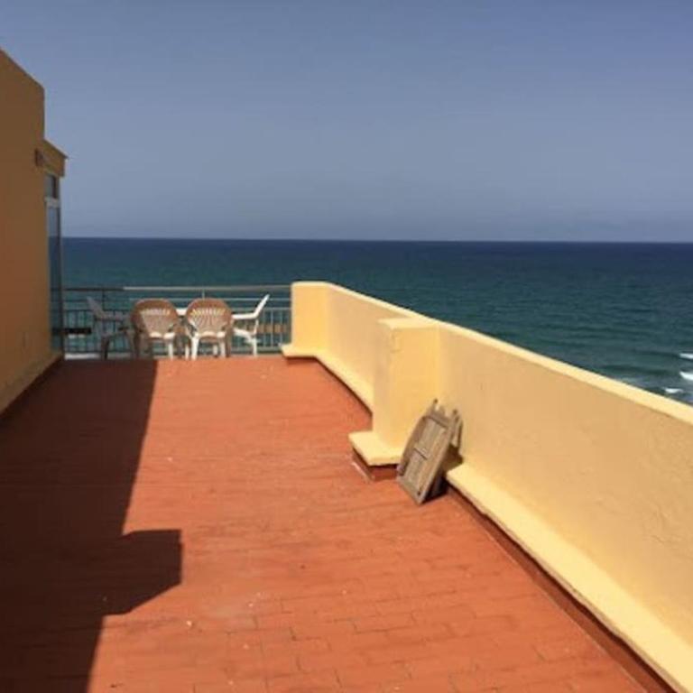 PRIMERA LINEA DE PLAYA-CULLERA - Apartamento de 2 dormitorios - 12