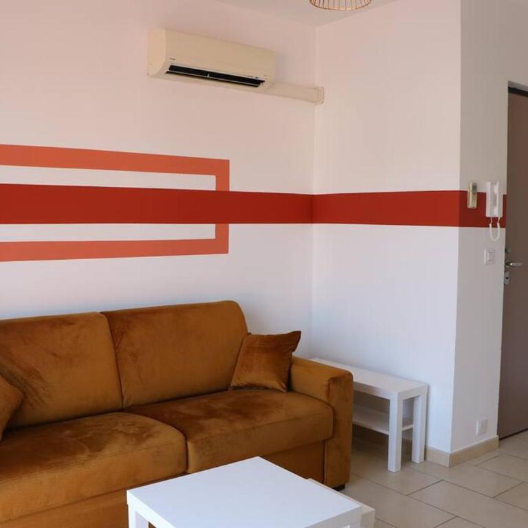 Charmant Studio au calme - Appartement 1 Chambre - 1