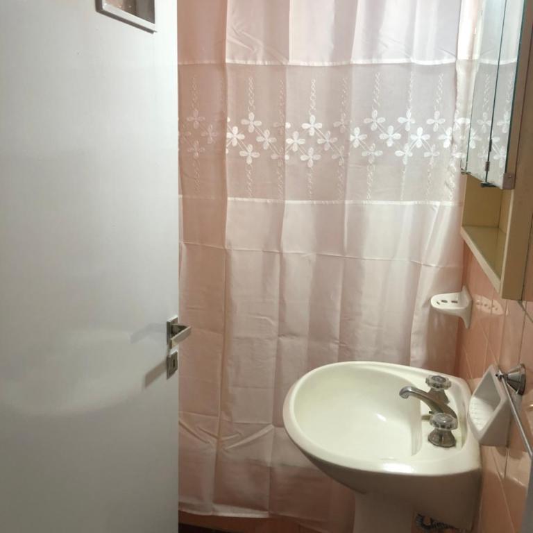 Mardelplata - One-Bedroom Apartment with Balcony - 10