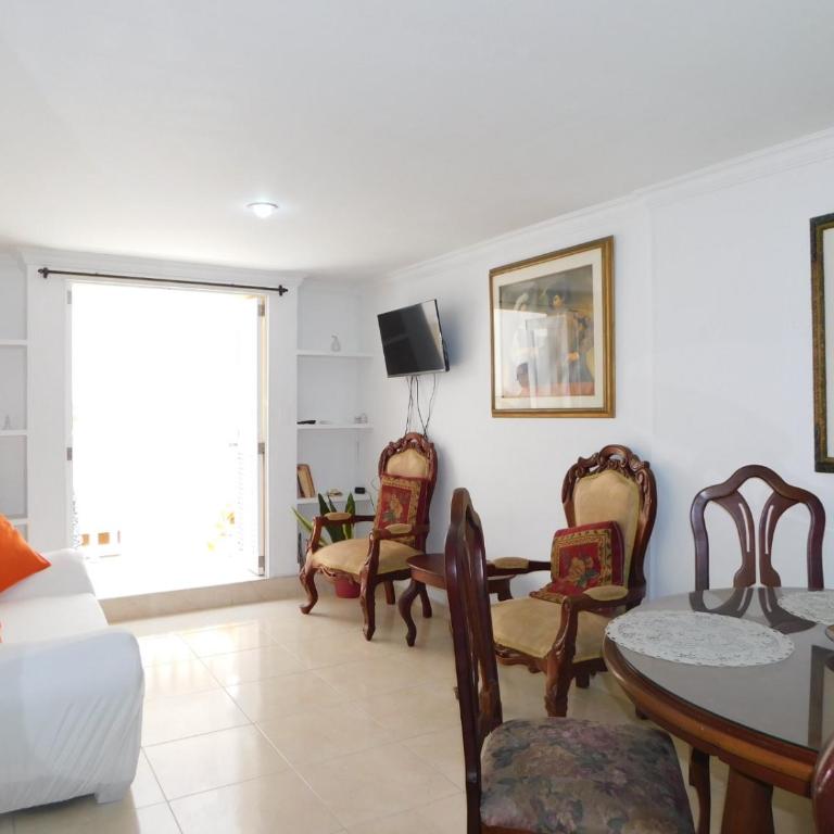 Apartamento centro historico - Apartamento con balcón - 4