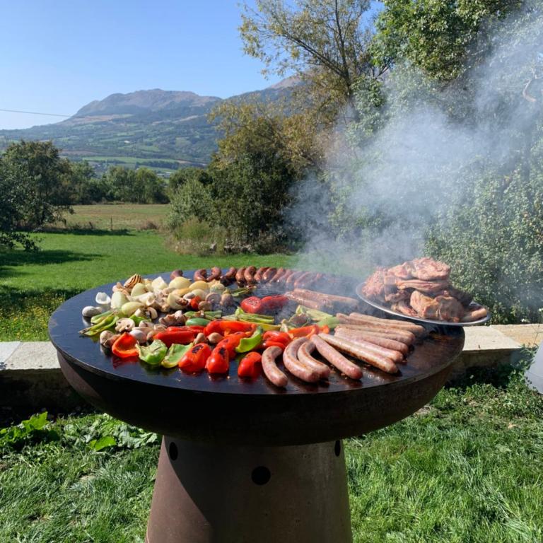 Ancienne ferme rénovée 8 pers, calme, confort, vue montagne et jardin - Maison de Vacances - 7
