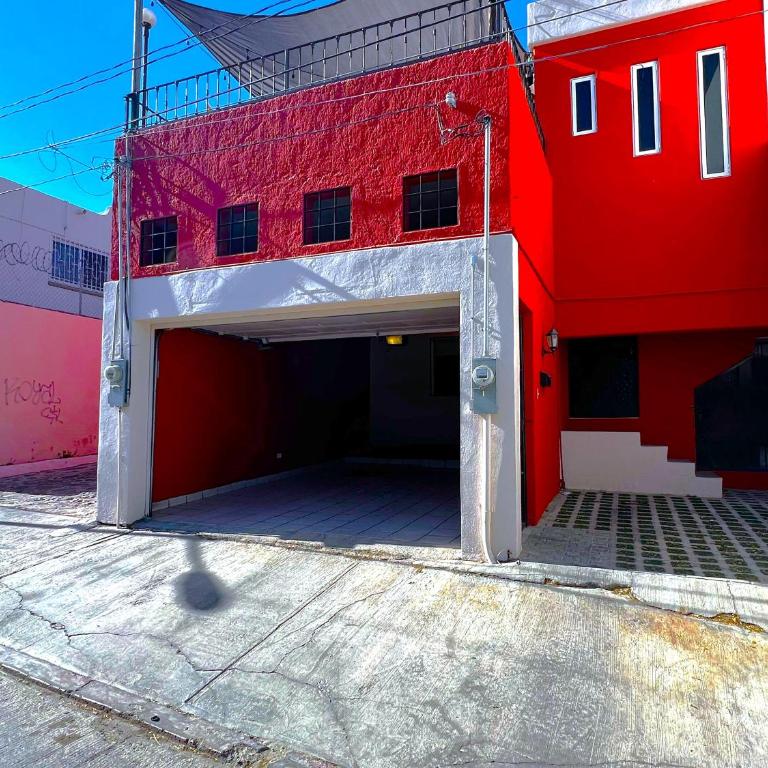 Casa Revolucion: 2BR/2Ba Casita close to downtown with private parking - Apartamento de 2 dormitorios - 36