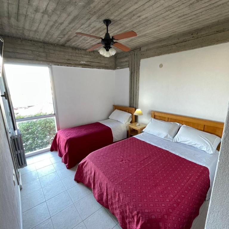 Hotel Fontanet - Triple Room - 1