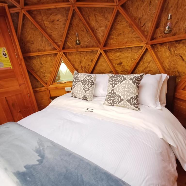 Hotel Reserva Campestre LA CABAÑA GLAMPING - Deluxe Double Room with Balcony - 5