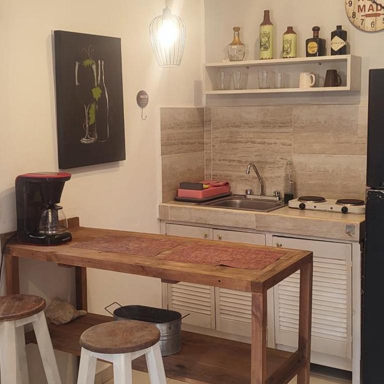 Kika Studios - King Room - 2