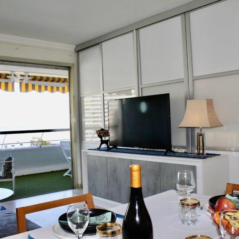 Appartement 3 Pièces avec Terrasse, 4 Couchages, Climatisation, Villeneuve-Loubet Plage - FR-1-252A-116 - Appartement - 6