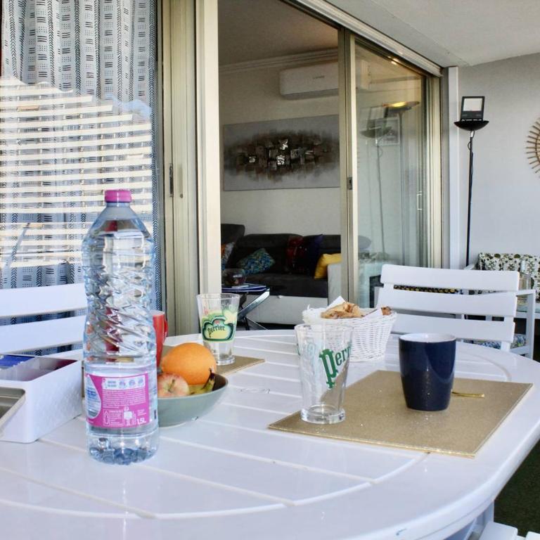 Appartement 3 Pièces avec Terrasse, 4 Couchages, Climatisation, Villeneuve-Loubet Plage - FR-1-252A-116 - Appartement - 13