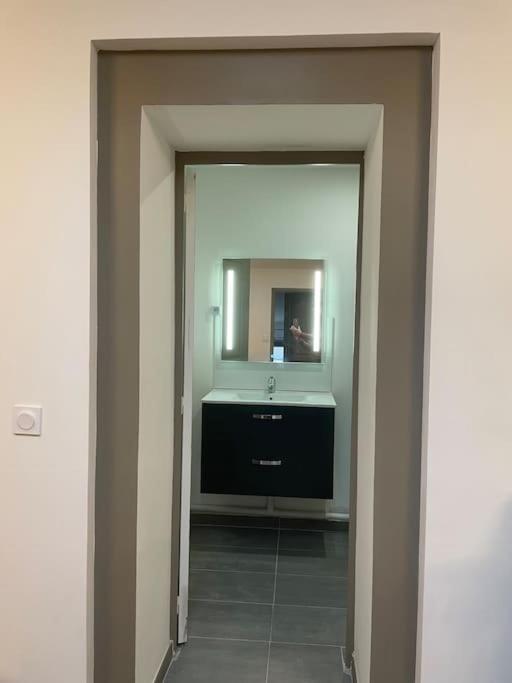 Authentique et calme hypercentre - Apartment mit 1 Schlafzimmer - 10