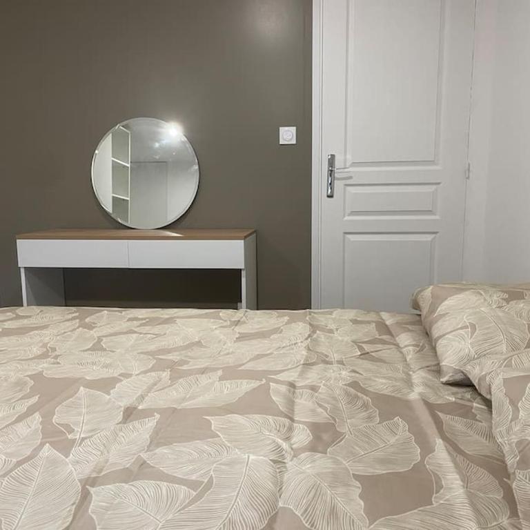 Authentique et calme hypercentre - Apartment mit 1 Schlafzimmer - 11