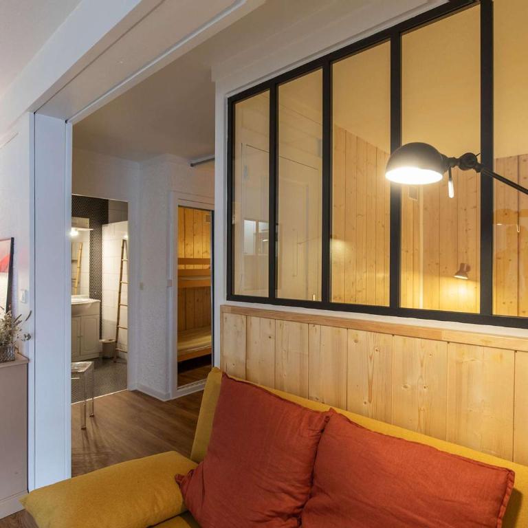 Charmant T2 avec cuisine neuve et cave au centre de Cauterets - FR-1-401-278 - Appartement - 5
