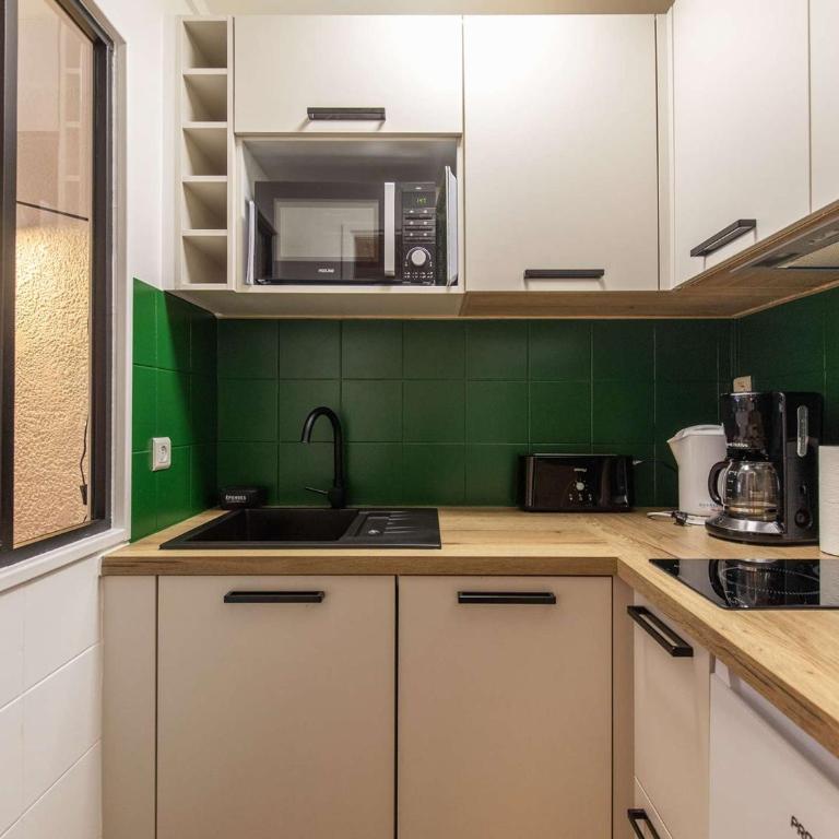 Charmant T2 avec cuisine neuve et cave au centre de Cauterets - FR-1-401-278 - Appartement - 6