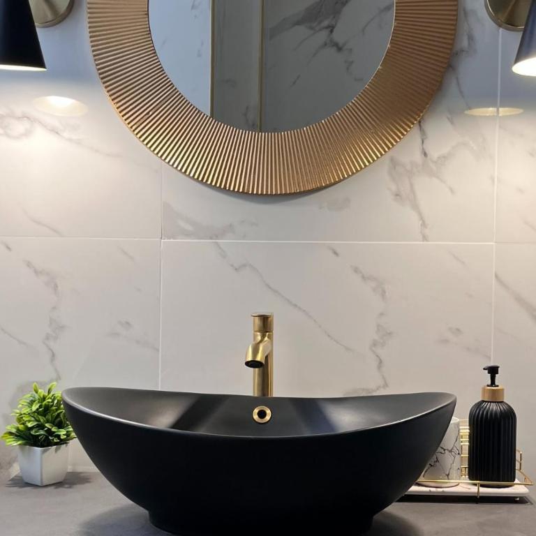 Appartamento Belle Époque nel cuore di Torino - Two-Bedroom Apartment - 46