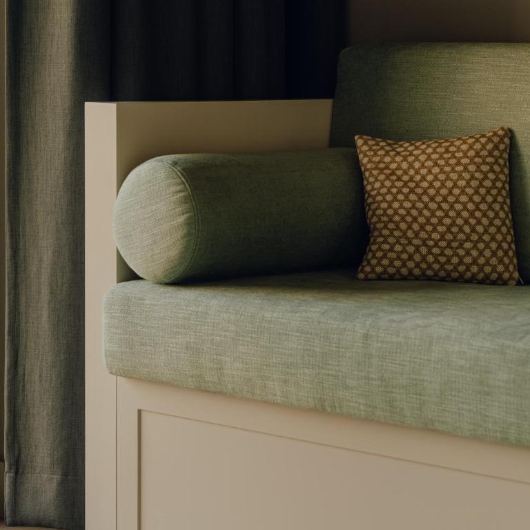 Design Hotel zum Hirschen Salzburg - Comfort Doppelzimmer mit Balkon - 5