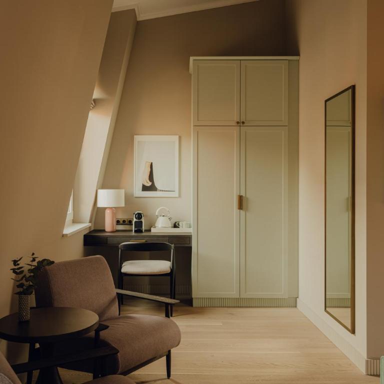 Design Hotel zum Hirschen Salzburg - Superior Junior Suite mit Sauna - 6