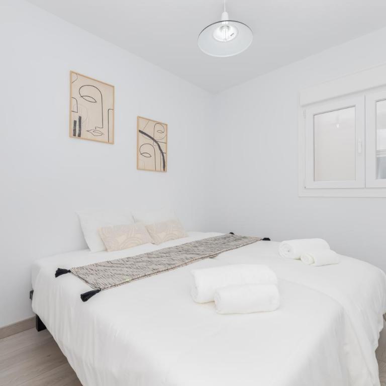 Casa Esmeralda, 7 min to beach, Garage - Two-Bedroom Apartment - 6