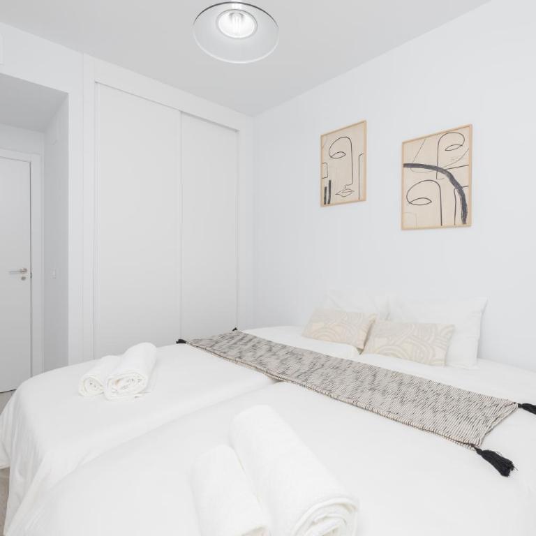 Casa Esmeralda, 7 min to beach, Garage - Two-Bedroom Apartment - 8
