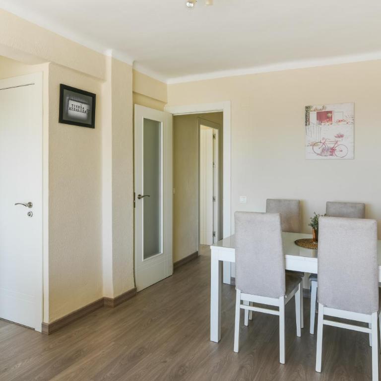 Panoramic Sunset Málaga - Three-Bedroom Apartment - 7