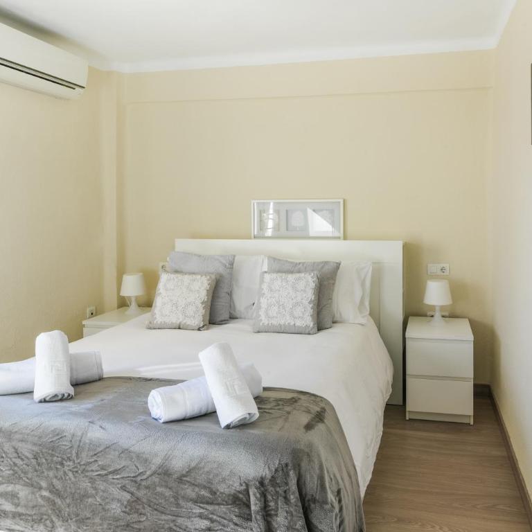 Panoramic Sunset Málaga - Three-Bedroom Apartment - 14