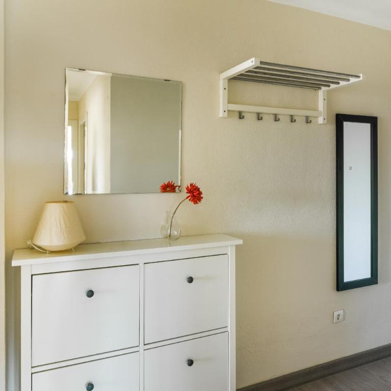 Panoramic Sunset Málaga - Three-Bedroom Apartment - 24