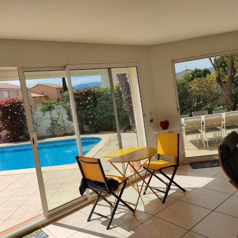 St Cyprien Magnifique villa avec piscine - Casa Vacanze - 2