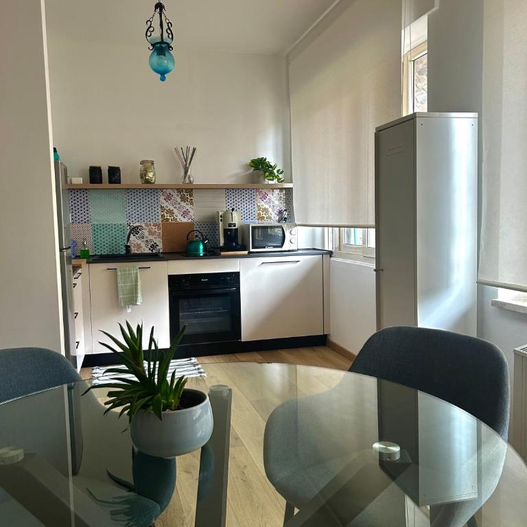 Taormina Casa Sarina - Appartamento con 2 Camere da Letto - 2