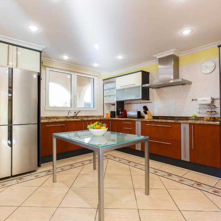 Casa Segaria con piscina privada y jardín en Dénia - Chalet - 20