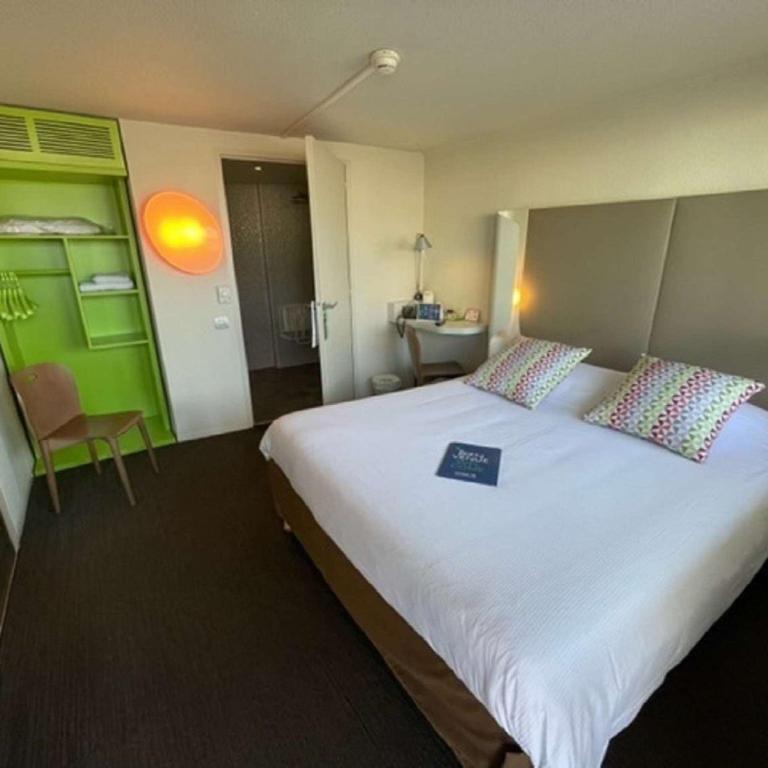 Campanile Annecy - Cran Gevrier - Standard Double Room - 2