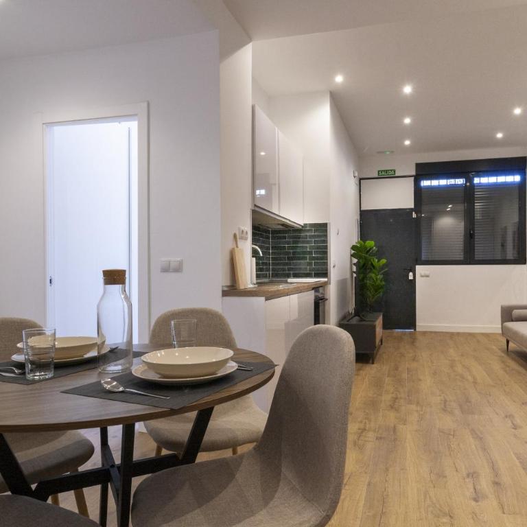Housing Simancas by SharingCo - One-Bedroom Apartment - 13