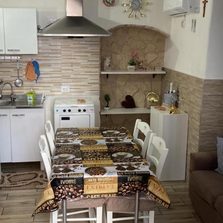 Casa vacanze eleonor - One-Bedroom House - 13