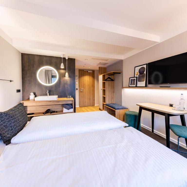 BOLLWERK Lifestyle Hotel, automatisiertes Hotel mit Self Check In - Superior Plus Studio mit Klimaanlage - 3