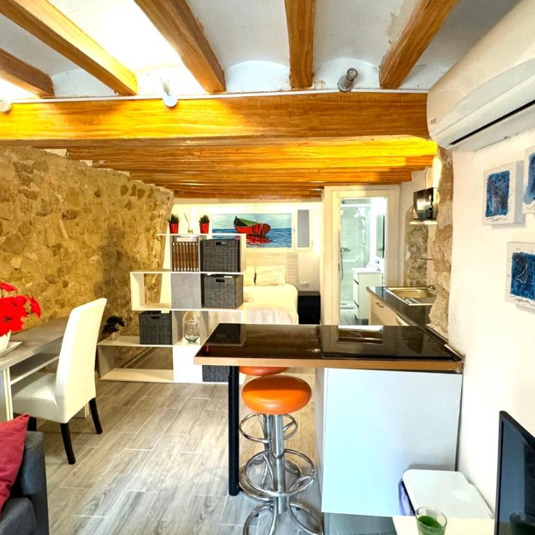 Loft de piedra en centro histórico - Casco Antiguo - Loft - 1
