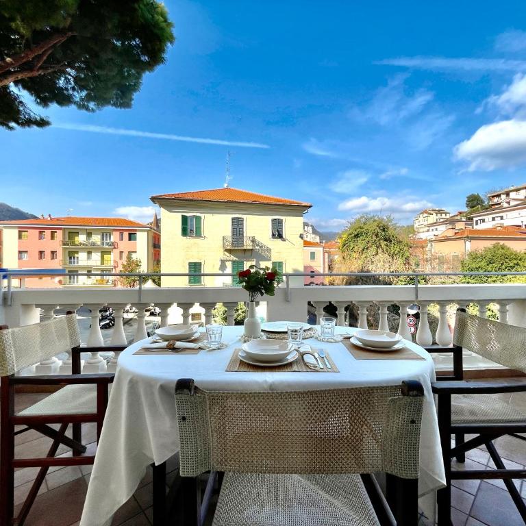 [Villa Migliorini] Lusso & Comfort in Finalborgo. - Casa con 2 Camere da Letto - 1
