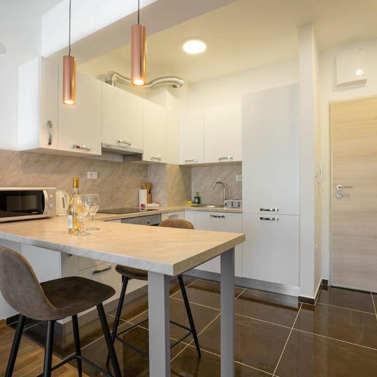 Status-M Apartments 138 - Studio with Sea View - 11