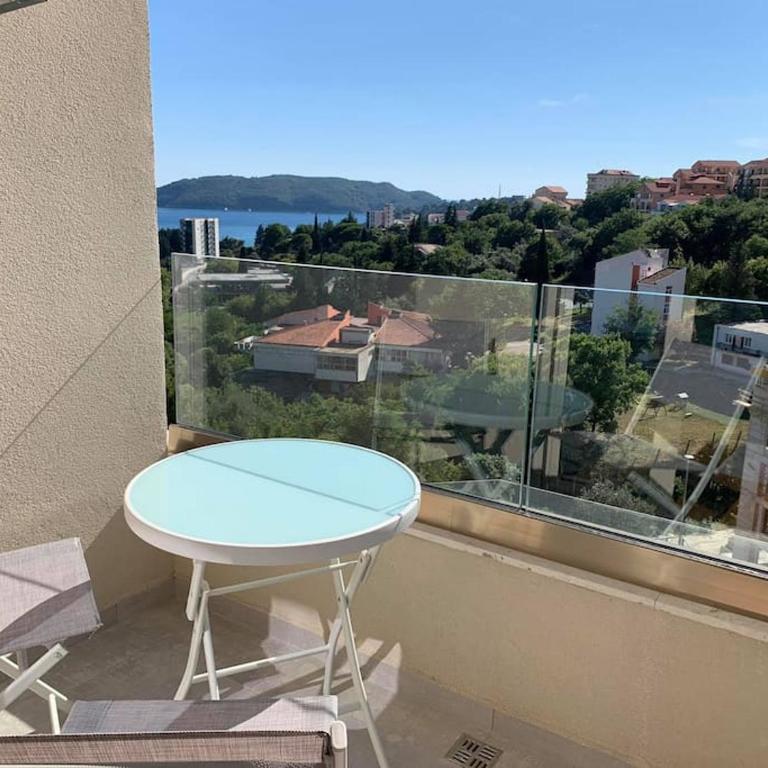 Status-M Apartments 138 - Studio with Sea View - 14