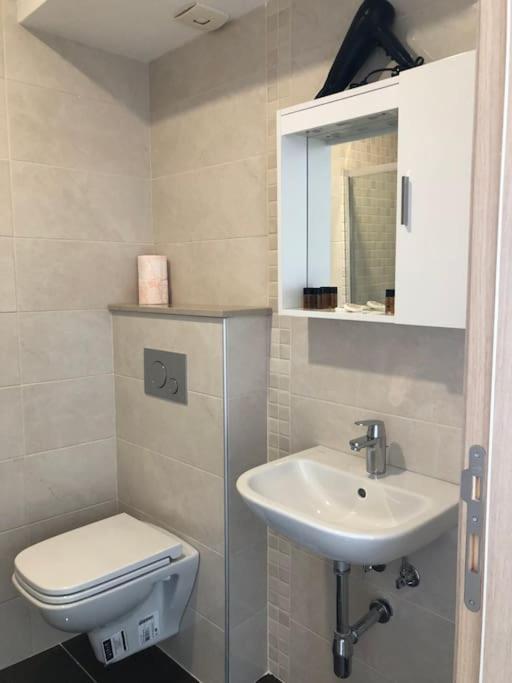 Status-M Apartments 138 - Studio with Sea View - 17