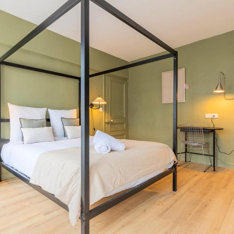 3 bedroom apartment on the Grand Place - Appartement 3 Chambres - 18