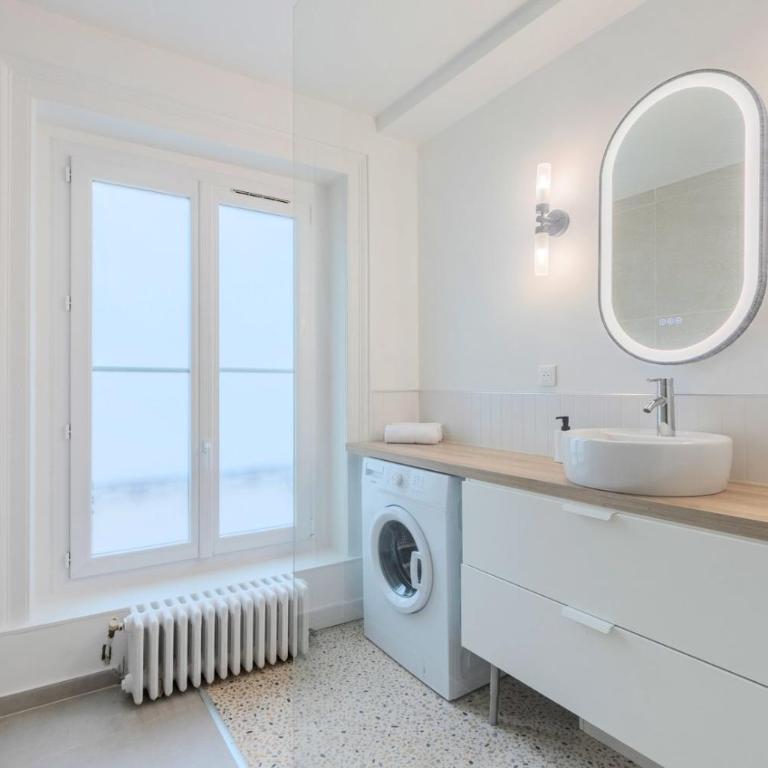 3 bedroom apartment on the Grand Place - Appartement 3 Chambres - 32