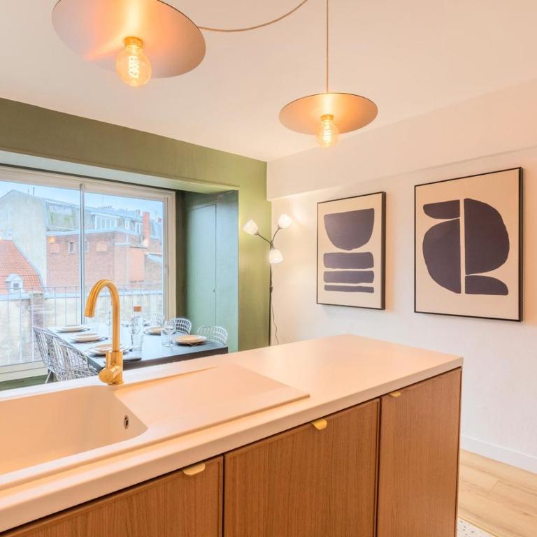 3 bedroom apartment on the Grand Place - Appartement 3 Chambres - 6