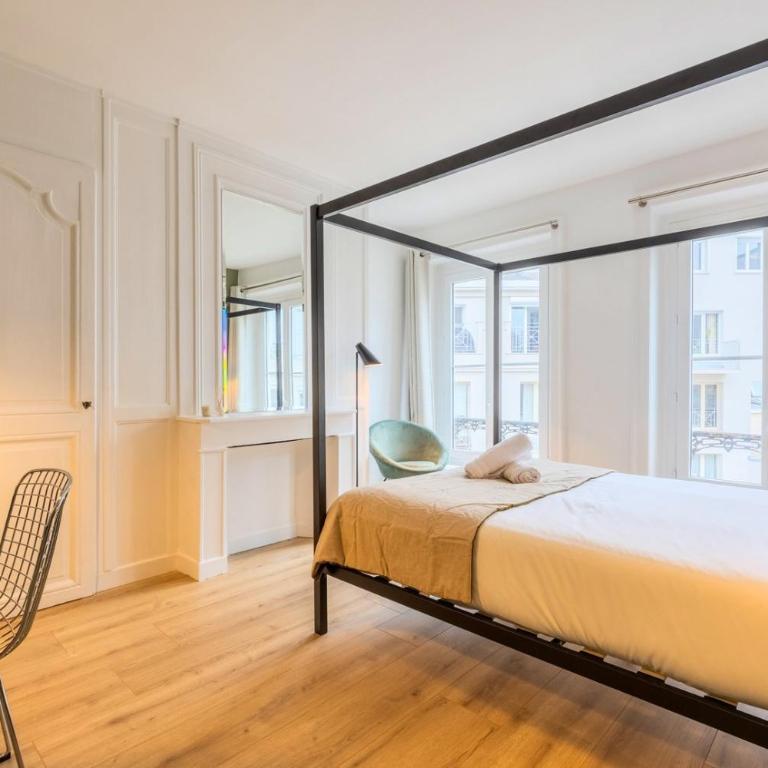 3 bedroom apartment on the Grand Place - Appartement 3 Chambres - 22