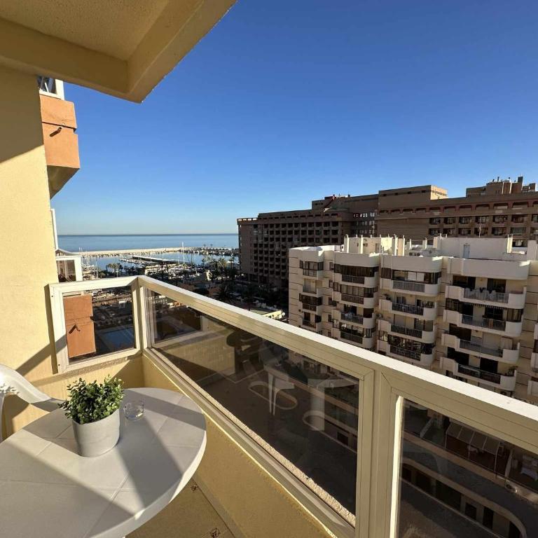 Estudio PYR privado con vistas al mar - One-Bedroom Apartment - 5
