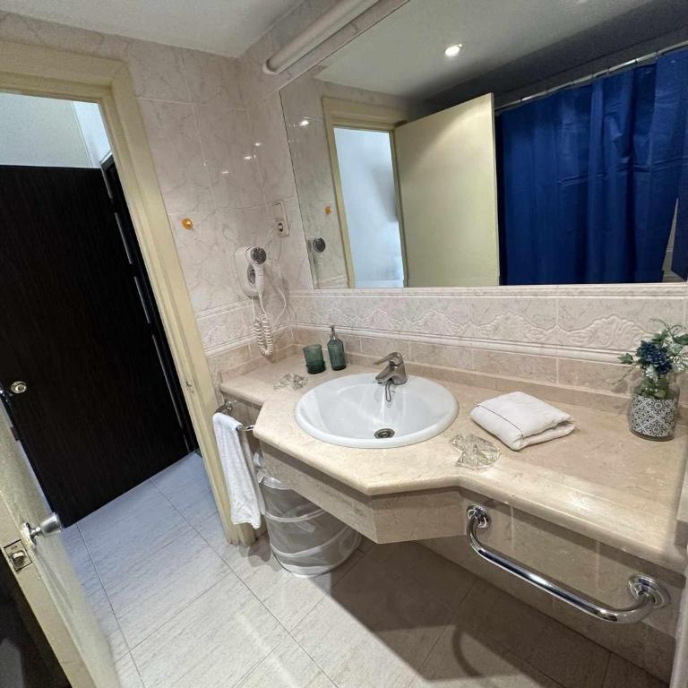 Estudio PYR privado con piscina y playa - One-Bedroom Apartment - 9
