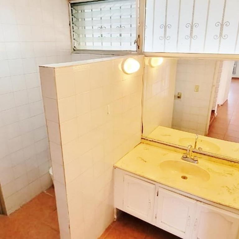 Departamento Familiar con Alberca Zona Dorada - Villa Serena - Three-Bedroom Apartment - 13