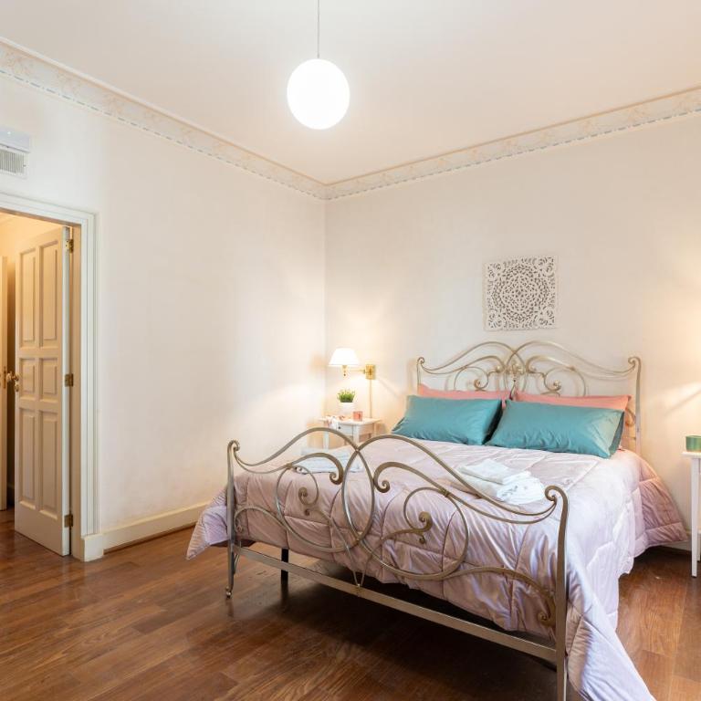 B&B Frida Suite Home - Camera Matrimoniale Deluxe - 3