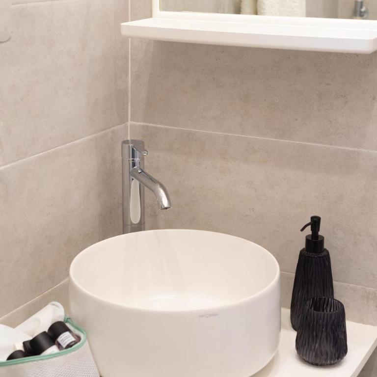 Domus Cirillo13 - One-Bedroom Apartment - 27