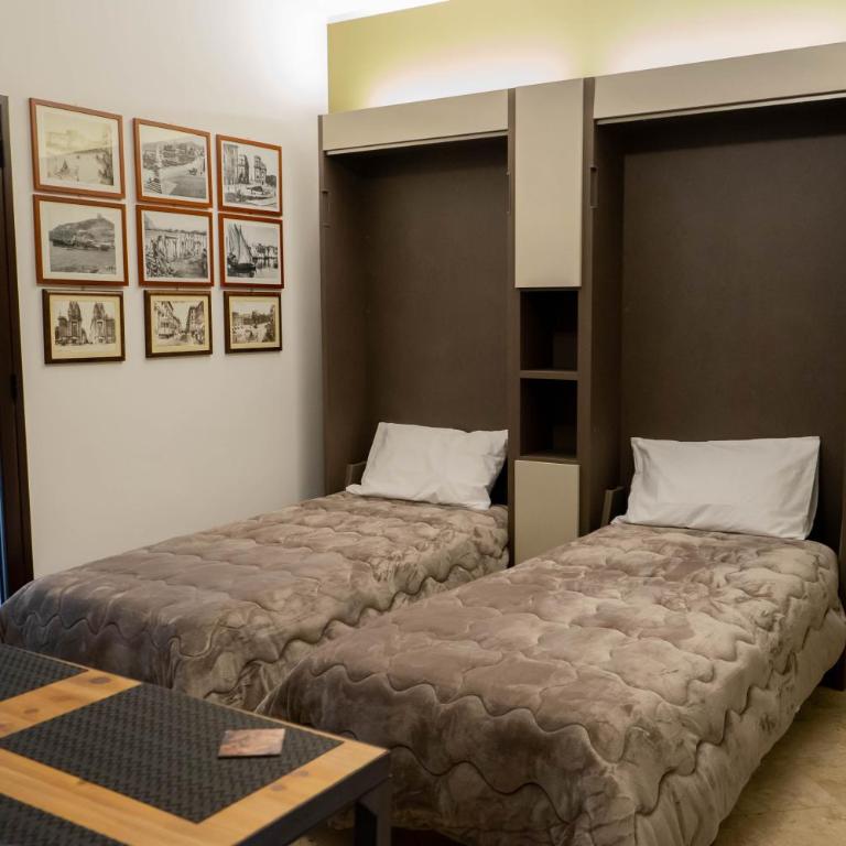 Le Case Di Romeo Alla Vucciria - Two-Bedroom House - 23