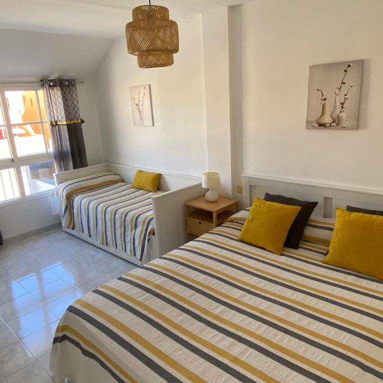 Casa Kiko Sol - Two-Bedroom Apartment - 32