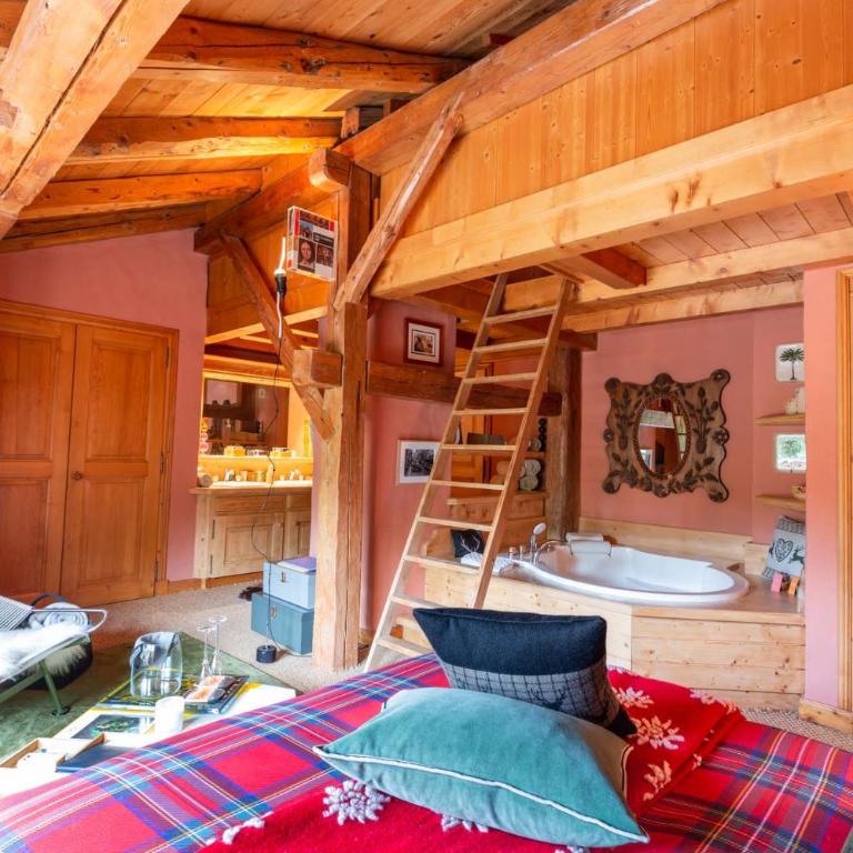 Megève Bois - Relais & Châteaux - Suite avec Jacuzzi - 3