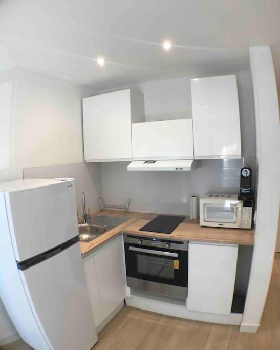 Nice bas Cimiez- Coquet F1, climatisée, Parking - Appartement 1 Chambre - 4