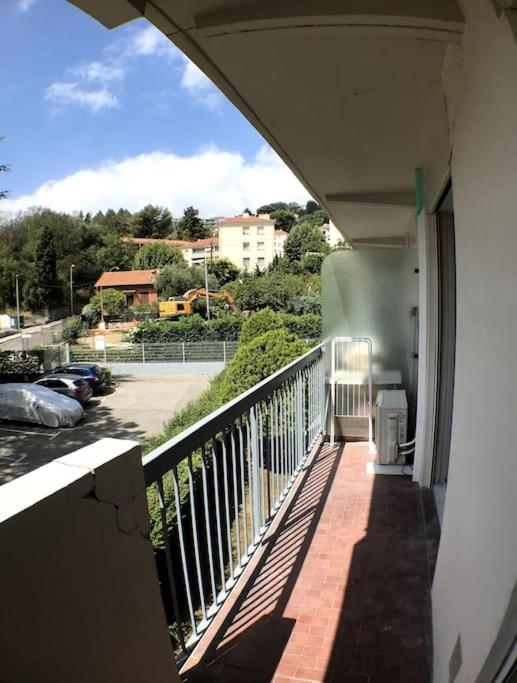 Nice bas Cimiez- Coquet F1, climatisée, Parking - Appartement 1 Chambre - 8