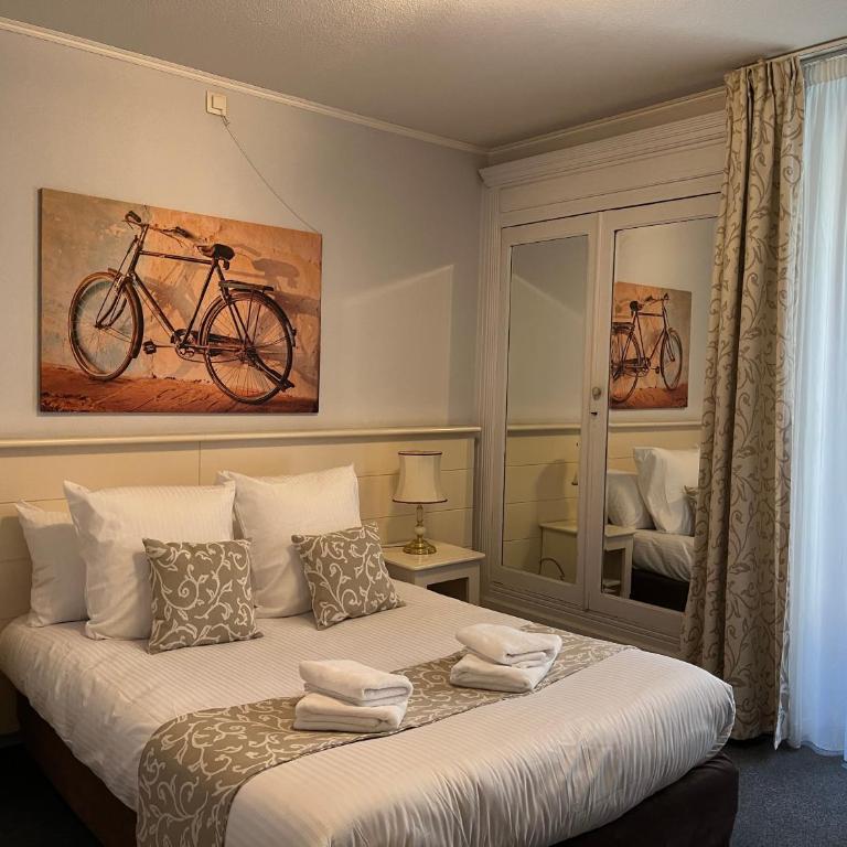 Logis Hôtel Belle Etoile Vichy - Chambre Double Standard - 6